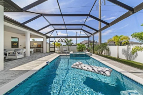 Gorgeous NEW Villa - Heated Pool and Spa, Game Room - Villa Luxe Escape - Roelens